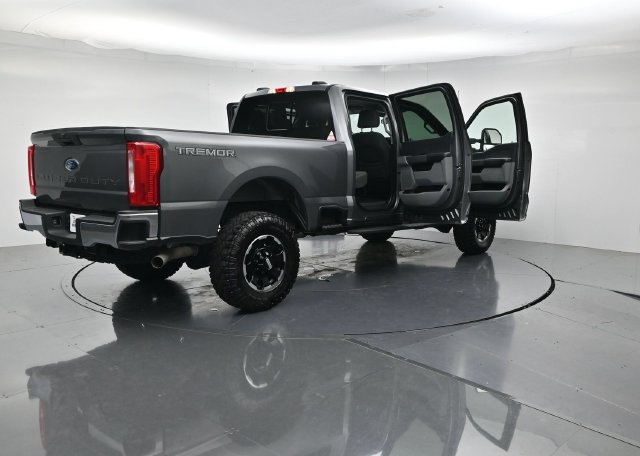 Used 2025 Ford F350 XLT w/ Tremor Off-Road Package AWD/4WD image 51