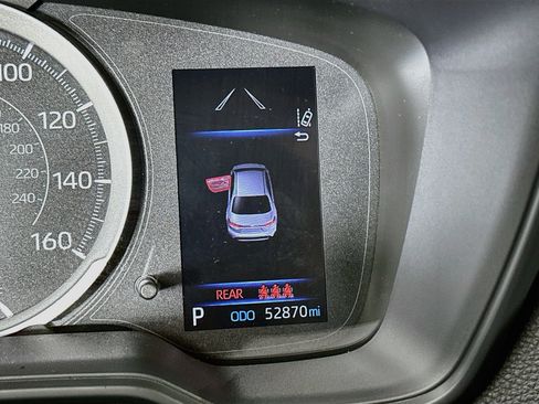 Used 2022 Toyota Corolla LE FWD image 19