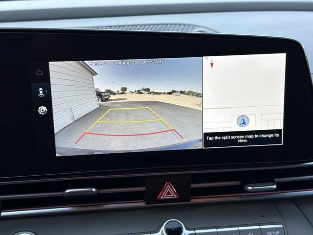 Used 2025 Hyundai Elantra SEL FWD image 17