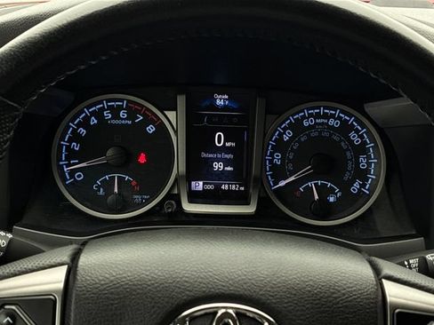 Used 2022 Toyota Tacoma SR5 w/ Technology Package RWD image 24