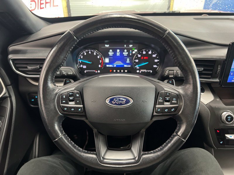 Used 2020 Ford Explorer XLT w/ Equipment Group 202A AWD/4WD image 25