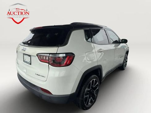Used 2018 Jeep Compass Limited w/ Navigation Group AWD/4WD image 6