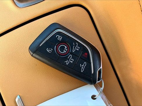 Used 2022 Chevrolet Corvette Stingray Preferred Conv RWD image 13
