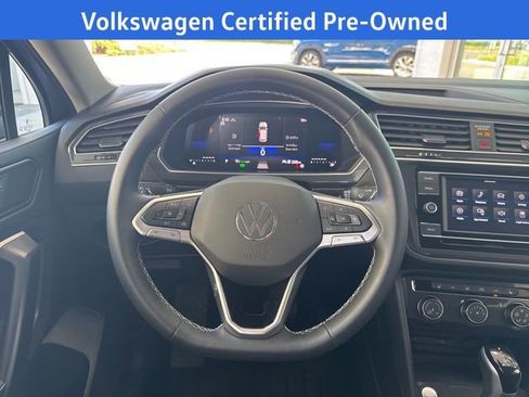 Used 2024 Volkswagen Tiguan S image 18