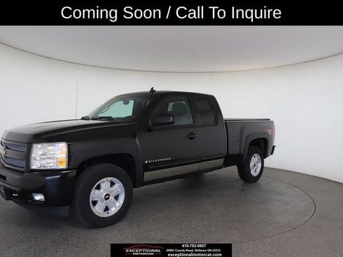 Used 2009 Chevrolet Silverado 1500 LT w/ Power Pack Plus AWD/4WD image 3