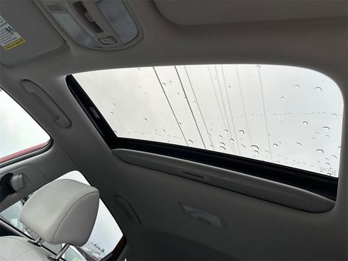 Used 2022 Hyundai Kona SEL w/ Convenience Package image 28