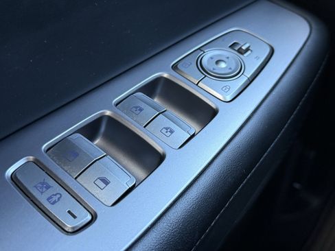 Used 2024 Hyundai Palisade SEL w/ Premium Package image 23