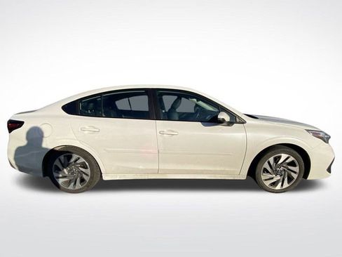 Used 2023 Subaru Legacy Limited image 11