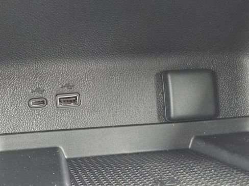 New 2026 Chevrolet Traverse LT w/ Driver Confidence Package image 7