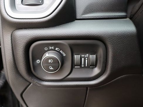 Used 2025 RAM 2500 Laramie image 15