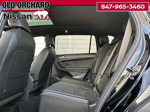 Used 2022 Volkswagen Tiguan SEL R-Line image 14
