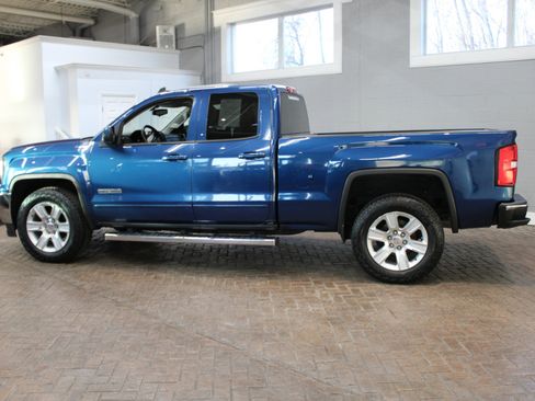 Used 2017 GMC Sierra 1500 4WD Double Cab 143.5 image 4