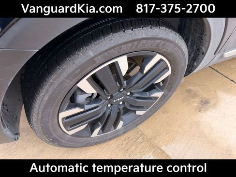 Certified 2024 Kia Telluride SX Prestige image 8