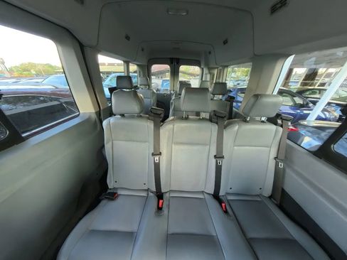 Used 2019 Ford Transit 350 XL image 22