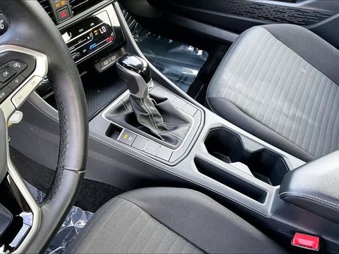 Used 2025 Volkswagen Jetta S image 15