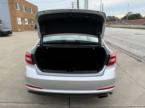 Used 2017 Hyundai Sonata SE FWD image 18