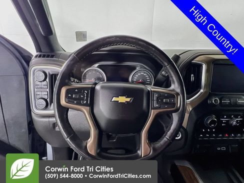 Used 2022 Chevrolet Silverado 1500 High Country w/ Safety Package II AWD/4WD image 8
