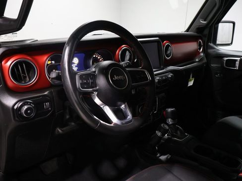 Certified 2023 Jeep Wrangler Unlimited Rubicon w/ Cold Weather Group image 15