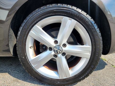 Used 2012 Volkswagen Eos Lux image 22