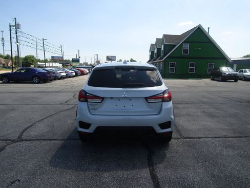 Used 2023 Mitsubishi Outlander Sport AWD image 6