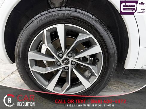 Used 2024 Audi Q5 2.0T Premium Plus AWD/4WD image 11