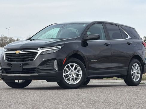 Used 2024 Chevrolet Equinox LT AWD/4WD image 1