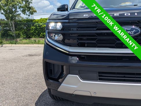 Certified 2025 Ford Expedition Platinum AWD/4WD image 10