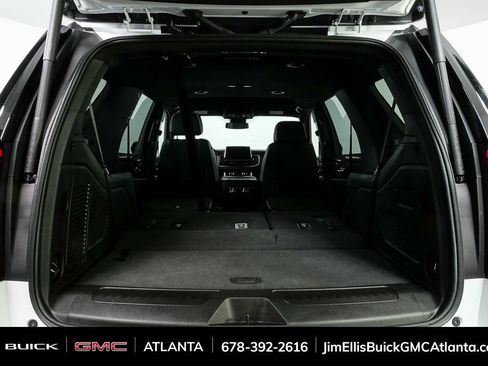 Certified 2023 GMC Yukon SLT image 33