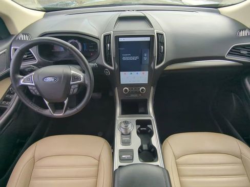 Certified 2022 Ford Edge SEL w/ Convenience Package image 16