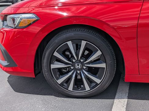 Used 2023 Honda Civic EX image 13