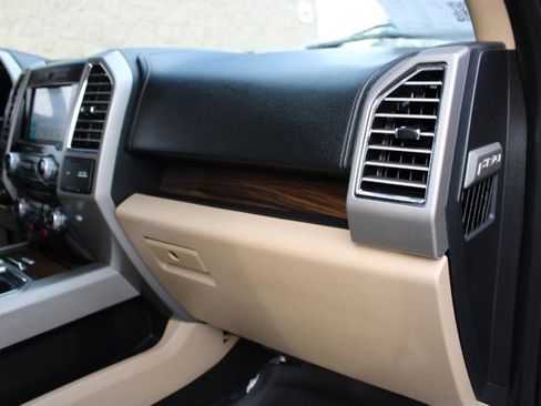 Used 2016 Ford F150 Lariat w/ Equipment Group 502A Luxury image 18