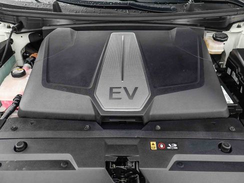 Used 2022 Kia EV6 GT-Line w/ GT-Line Suede Seat Package image 24