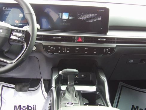 New 2026 Kia Sorento LX image 28