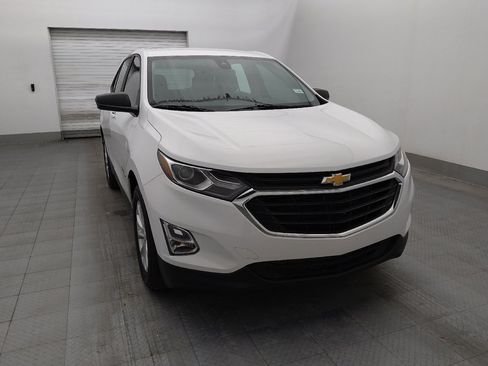 Used 2020 Chevrolet Equinox LS FWD image 14