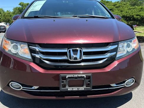 Used 2015 Honda Odyssey Touring Elite image 11