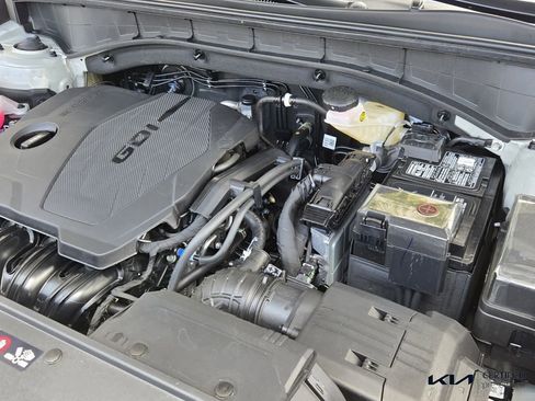 Certified 2026 Kia Sorento LX FWD image 20