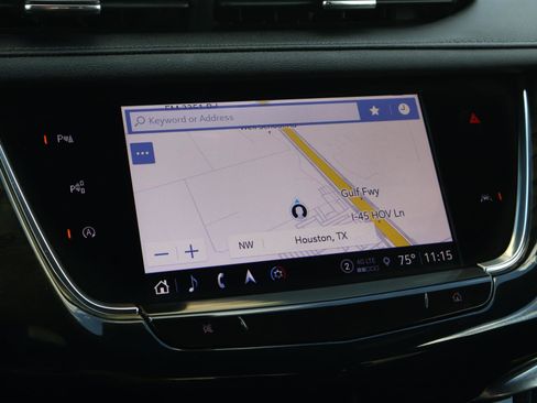 Used 2023 Cadillac XT6 Premium Luxury w/ Technology Package image 33