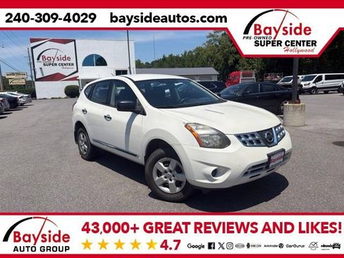 Used 2015 Nissan Rogue S AWD/4WD image 1