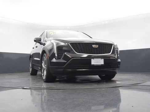 Used 2023 Cadillac XT4 Sport AWD/4WD image 42