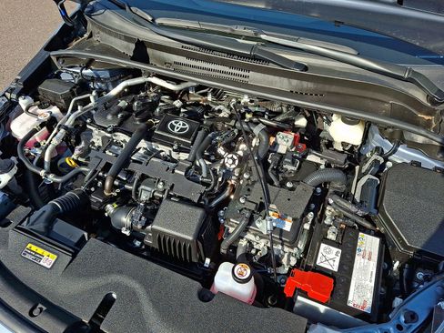 Certified 2025 Toyota Corolla LE image 27