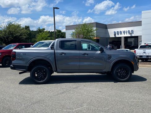 New 2026 Ford Ranger XLT w/ Equipment Group 301A High AWD/4WD image 3