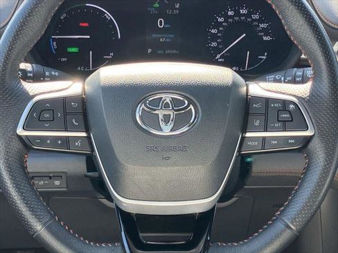 Certified 2021 Toyota Sienna XSE image 20