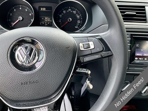 Used 2018 Volkswagen Jetta Wolfsburg Edition FWD image 16
