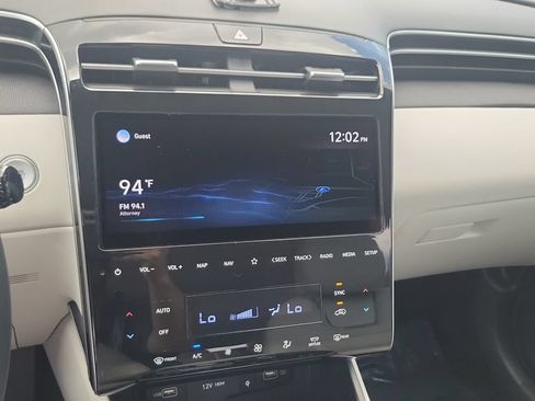 Certified 2022 Hyundai Tucson Limited FWD image 14