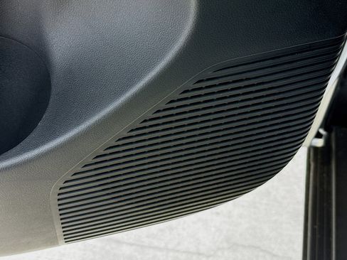 Used 2024 Hyundai Kona SEL image 21