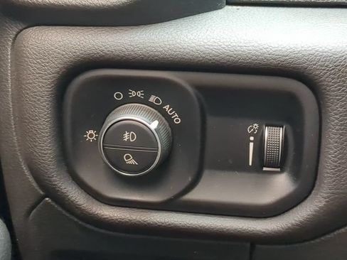 Used 2023 RAM 1500 Big Horn RWD image 26