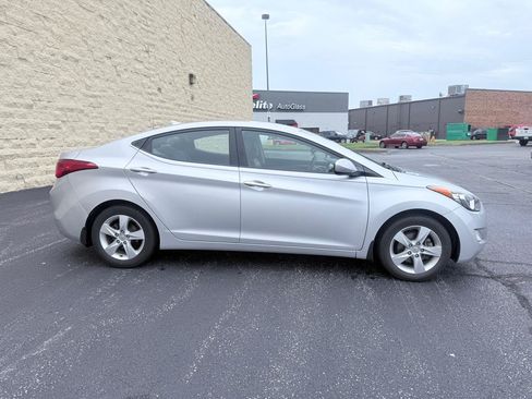 Used 2013 Hyundai Elantra GLS w/ Preferred Pkg FWD image 6