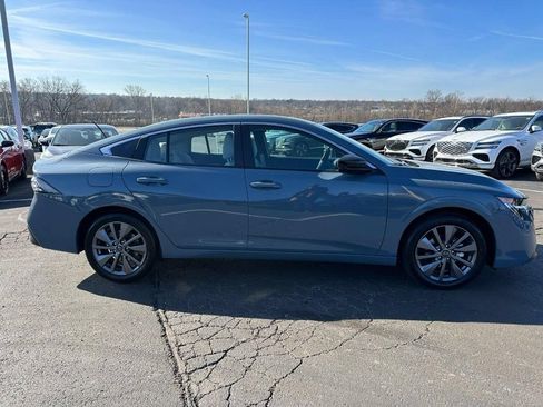 Used 2026 Nissan Sentra SL w/ Floor Mat Package FWD image 2