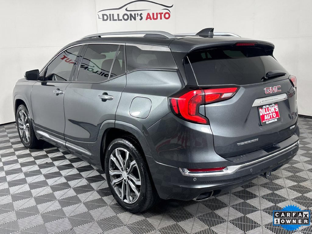 Used 2020 GMC Terrain Denali w/ GMC Pro Grade Package AWD/4WD image 4