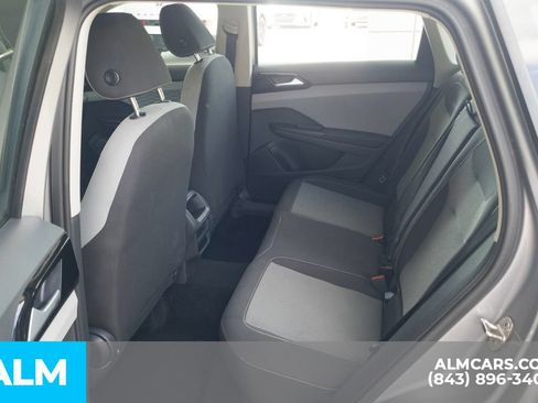 Used 2024 Volkswagen Taos S FWD image 17